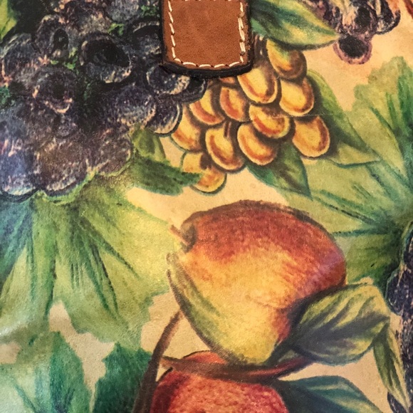 Patricia Nash Beauty! Rich, gorgeous colors! - Picture 3 of 7